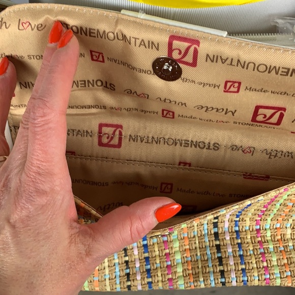 NWT Stone Mt Leather & Confetti Woven Shoulder Bag - Picture 4 of 12